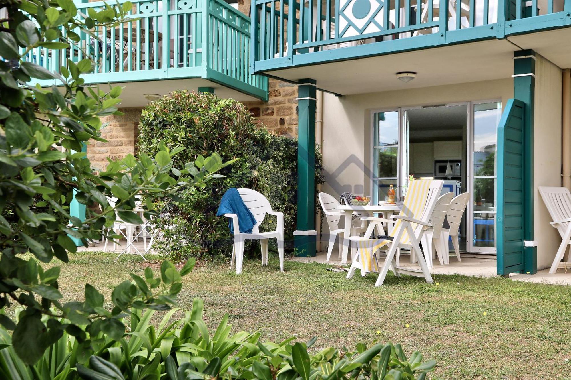 Localise - A06 - Entierement De Plain-Pied Avec Petite Vue Mer - Donnant Sur La Piscine Et Le Jardin - Wifi Inclus - Draps Inclus - Guilvinec Eksteriør bilde